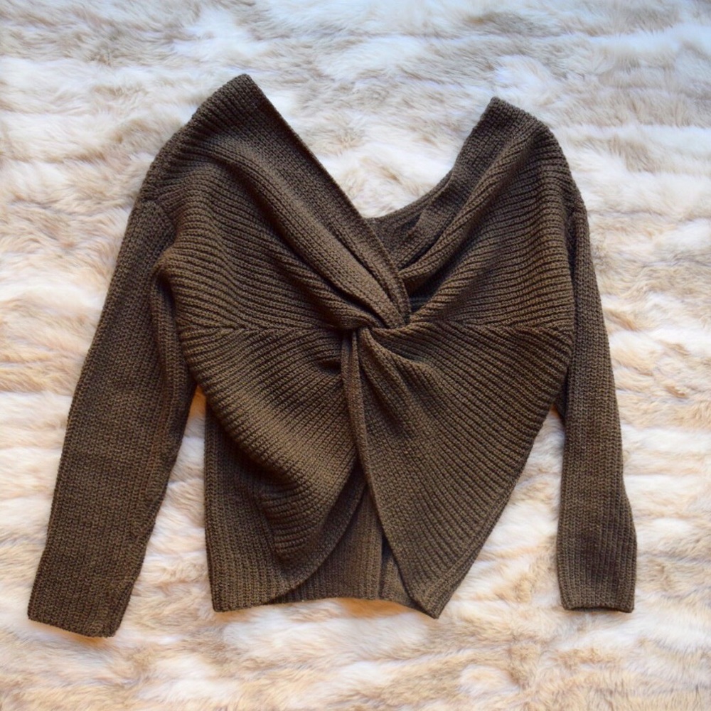 ASTR The Label Twist Back sweater in olive green
